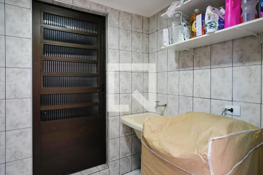 Área de serviço de casa à venda com 4 quartos, 280m² em Vila Mariza, São Bernardo do Campo