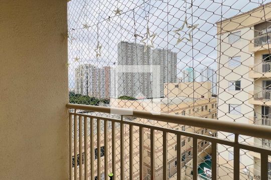Varanda Sala de apartamento para alugar com 2 quartos, 64m² em Picanço, Guarulhos