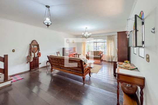 Sala de casa à venda com 3 quartos, 192m² em Ipiranga, São Paulo
