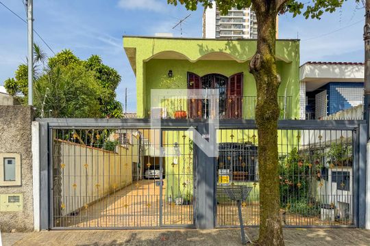 Fachada de casa à venda com 3 quartos, 192m² em Ipiranga, São Paulo