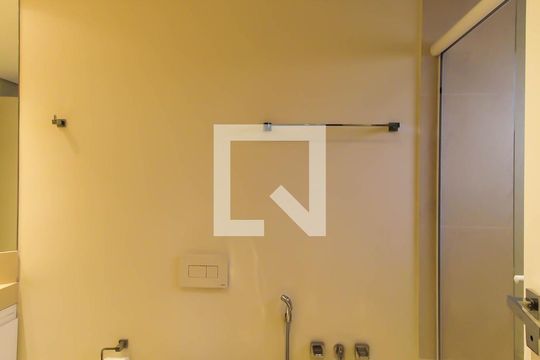 Banheiro da Suíte 2 de apartamento para alugar com 3 quartos, 215m² em Parque da Mooca, São Paulo