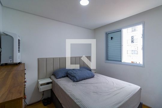 Quarto 1 de apartamento à venda com 2 quartos, 42m² em Parque Reboucas, São Paulo
