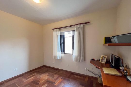 Quarto  de casa à venda com 4 quartos, 304m² em Ipiranga, São Paulo