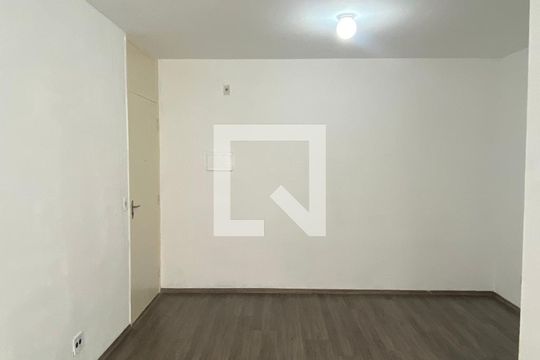 Sala de apartamento à venda com 2 quartos, 54m² em Vila Lutécia, Santo André