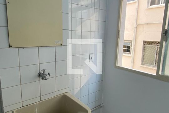 Área de Serviço de apartamento à venda com 2 quartos, 54m² em Vila Lutécia, Santo André