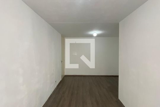 Sala de apartamento à venda com 2 quartos, 54m² em Vila Lutécia, Santo André
