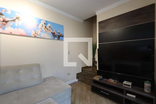 Sala de casa de condomínio à venda com 2 quartos, 86m² em Jardim Guairaca, São Paulo