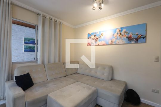 Sala de casa de condomínio à venda com 2 quartos, 86m² em Jardim Guairaca, São Paulo