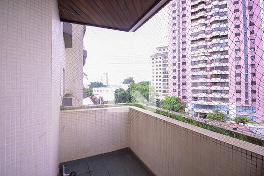 Varanda da Sala de apartamento à venda com 3 quartos, 198m² em Jardim da Saúde, São Paulo