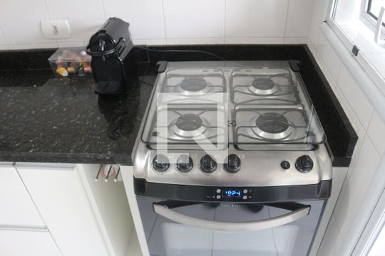 Cozinha de apartamento à venda com 2 quartos, 70m² em Centro, São Caetano do Sul