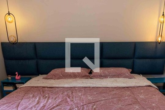 Quarto de casa de condomínio para alugar com 3 quartos, 140m² em Sacomã, São Paulo