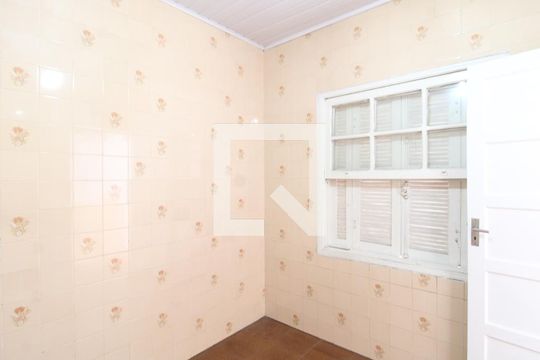 Quarto de Serviço de casa para alugar com 2 quartos, 102m² em Vila Constança, São Paulo