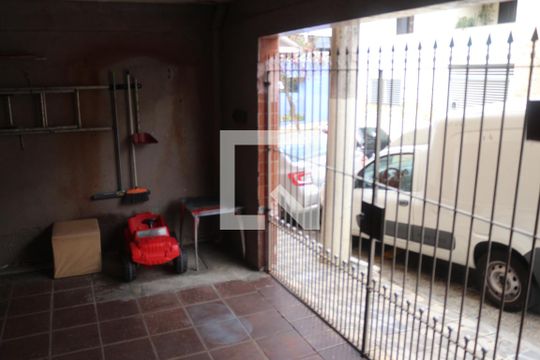 Garagem de casa à venda com 5 quartos, 222m² em Olímpico, São Caetano do Sul