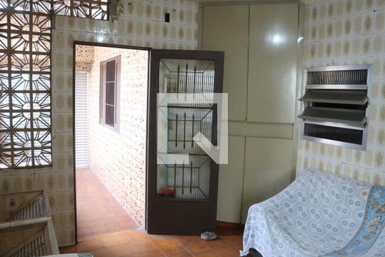 Área de Serviço de casa à venda com 5 quartos, 222m² em Olímpico, São Caetano do Sul