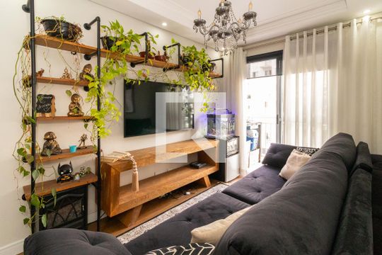 Sala de apartamento à venda com 2 quartos, 47m² em Jardim Colonial, São Paulo