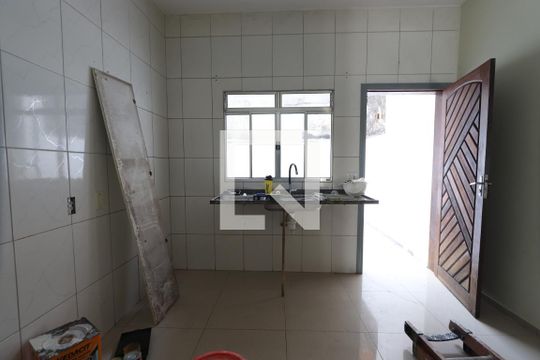 Cozinha de casa à venda com 3 quartos, 134m² em Vila Primavera, São Paulo