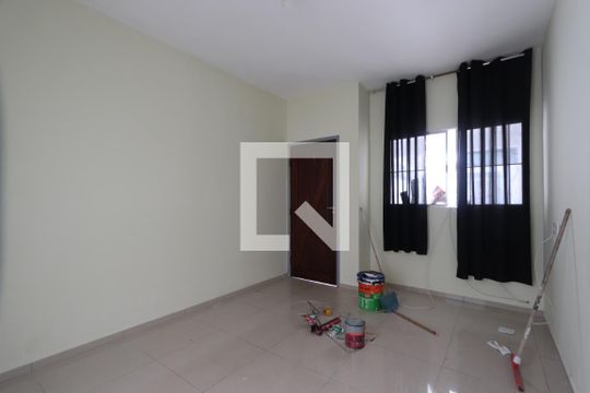 Casa à venda com 3 quartos, 134m² em Vila Primavera, São Paulo