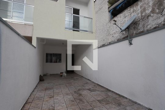 Garagem de casa à venda com 3 quartos, 134m² em Vila Primavera, São Paulo