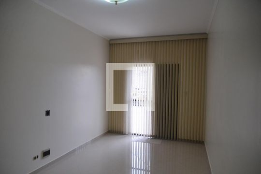 Quarto 1 de casa para alugar com 6 quartos, 286m² em Vila Camilópolis, Santo André