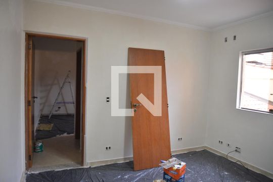 Sala de casa para alugar com 6 quartos, 286m² em Vila Camilópolis, Santo André