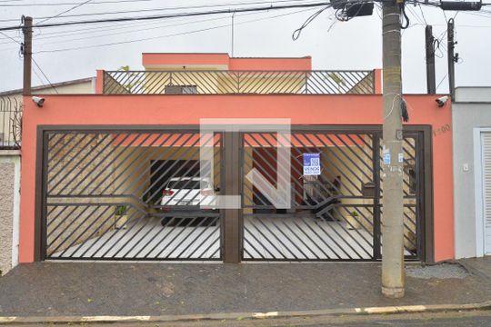 Fachada de casa para alugar com 6 quartos, 286m² em Vila Camilópolis, Santo André