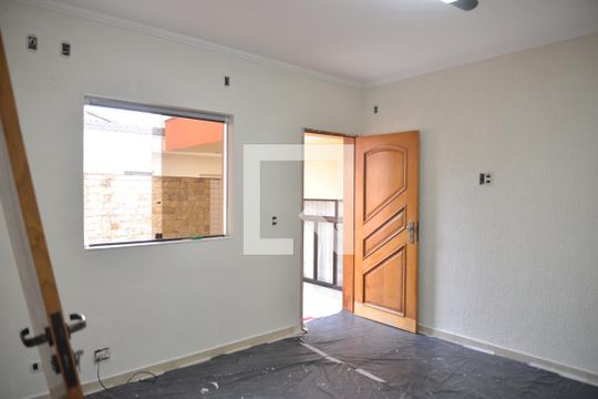 Sala de casa para alugar com 6 quartos, 286m² em Vila Camilópolis, Santo André