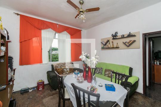 Apartamento para alugar com 2 quartos, 70m² em Cordovil, Rio de Janeiro