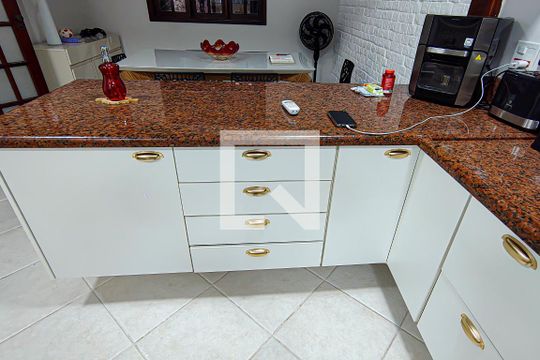 cozinha de casa à venda com 5 quartos, 600m² em Taquara, Rio de Janeiro
