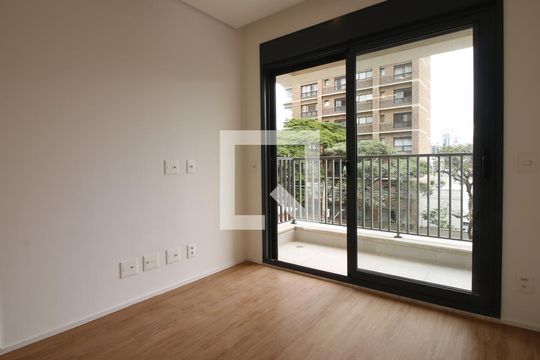 Suíte master de apartamento para alugar com 3 quartos, 147m² em Vila Nova Conceição, São Paulo