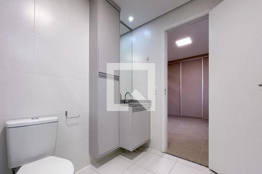 Banheiro  de kitnet/studio para alugar com 1 quarto, 40m² em Vila Campestre, São Bernardo do Campo