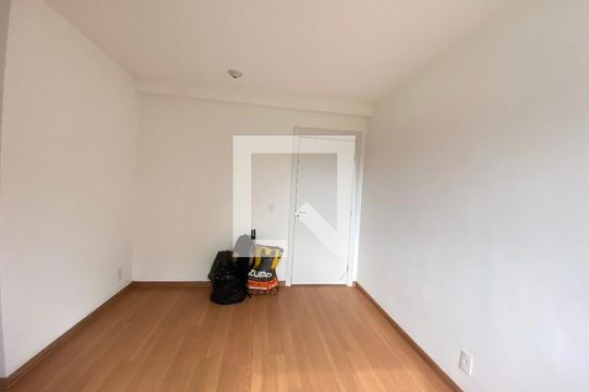 Sala de apartamento para alugar com 2 quartos, 44m² em Piedade, Rio de Janeiro