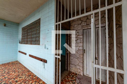 Varanda da Sala 1 de casa à venda com 3 quartos, 360m² em Califórnia, Belo Horizonte