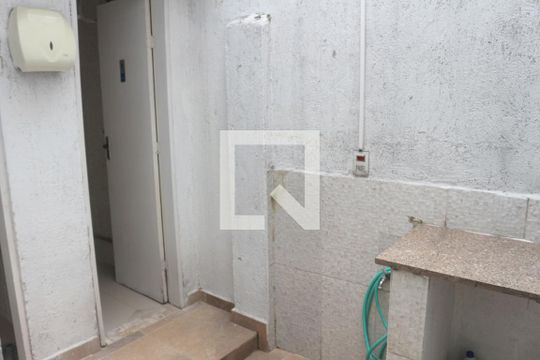 Área de Serviço de casa para alugar com 3 quartos, 128m² em Santo Antônio, São Caetano do Sul