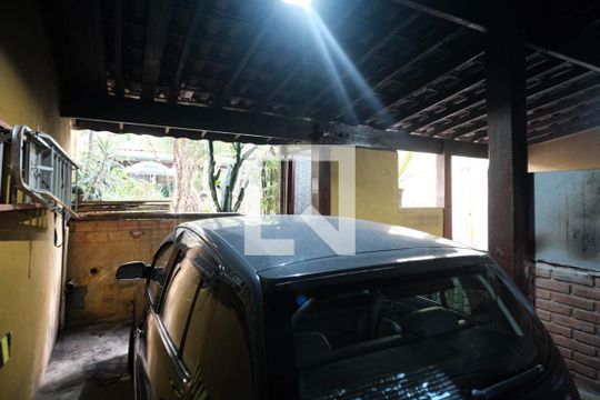 Garagem de casa à venda com 2 quartos, 320m² em Jardim Matarazzo, São Paulo