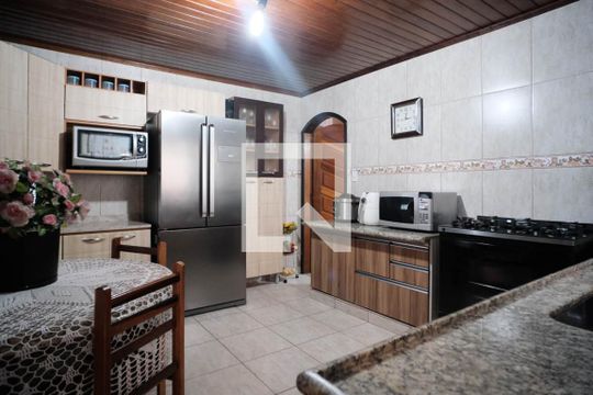 Cozinha de casa à venda com 2 quartos, 320m² em Jardim Matarazzo, São Paulo