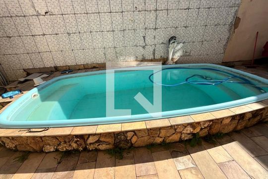 Área comum - Piscina de casa à venda com 4 quartos, 370m² em Taquara, Rio de Janeiro