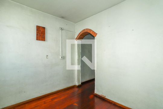 Sala de apartamento à venda com 2 quartos, 47m² em Rubem Berta, Porto Alegre