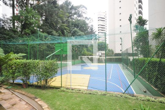Área comum - Quadra de apartamento à venda com 3 quartos, 114m² em Vila Suzana, São Paulo