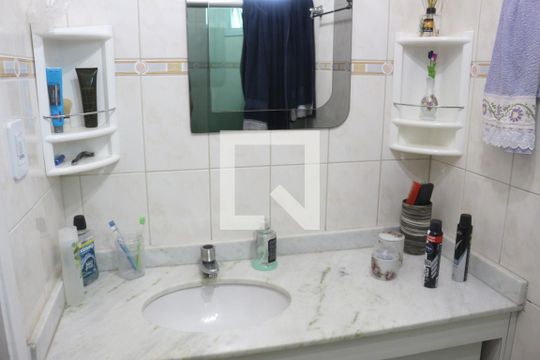 Banheiro da Suíte 1 de apartamento à venda com 3 quartos, 134m² em Fundação, São Caetano do Sul