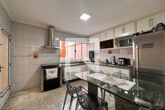 Cozinha de casa à venda com 4 quartos, 220m² em Jardim Oriental, Santo André