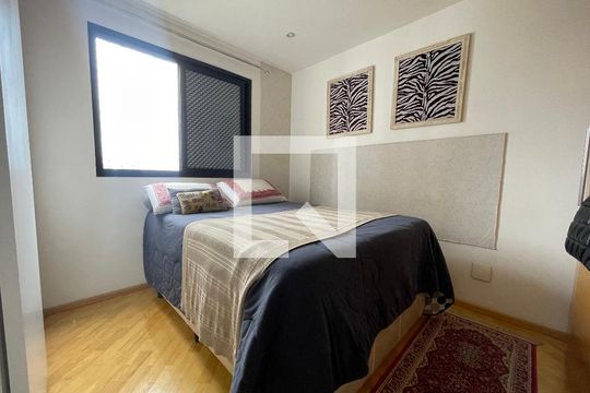 Quarto de apartamento à venda com 3 quartos, 70m² em Jardim Ester, São Paulo