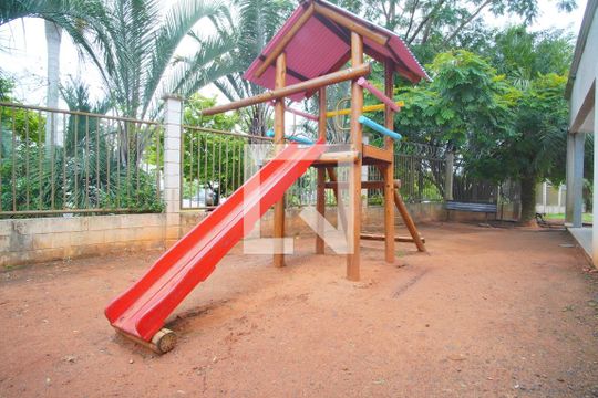 Área Comum - Playground de apartamento à venda com 2 quartos, 43m² em Jardim Dona Leopoldina, Porto Alegre