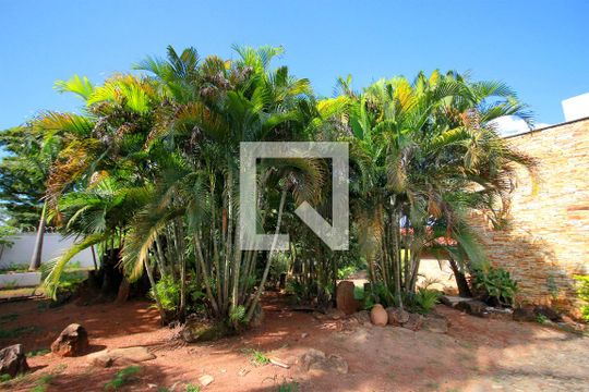Quintal de casa à venda com 5 quartos, 800m² em Bandeirantes (pampulha), Belo Horizonte