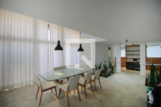 Sala de casa à venda com 5 quartos, 800m² em Bandeirantes (pampulha), Belo Horizonte