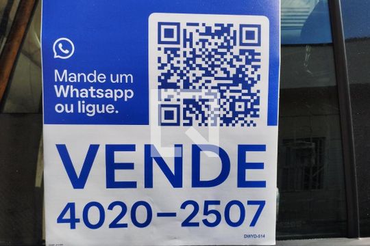 Fachada de casa à venda com 6 quartos, 210m² em Lauzane Paulista, São Paulo