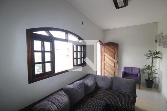 Sala de casa à venda com 6 quartos, 210m² em Lauzane Paulista, São Paulo