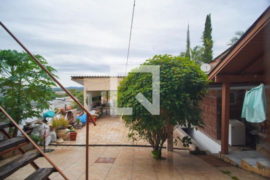 Casa para alugar com 3 quartos, 240m² em Rondônia, Novo Hamburgo
