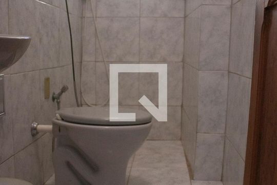 Banheiro Social de casa à venda com 2 quartos, 305m² em Renascença, Belo Horizonte