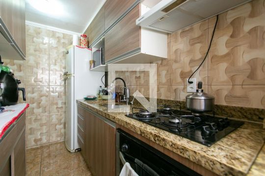 Cozinha - Armários de apartamento para alugar com 3 quartos, 48m² em Vila Curuçá Velha, São Paulo