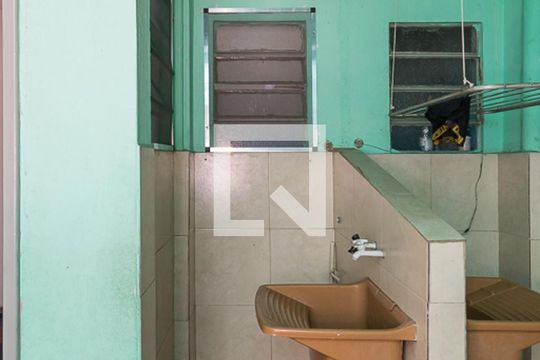 Área de Serviço de kitnet/studio para alugar com 1 quarto, 22m² em Irajá, Rio de Janeiro
